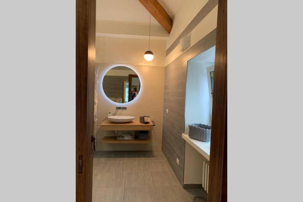 The Cherry Garden House Loft Lusso Apartment Брунате Екстериор снимка