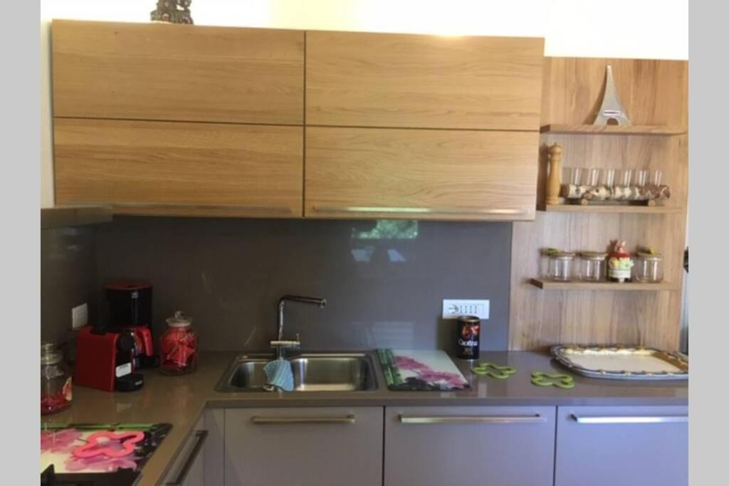 The Cherry Garden House Loft Lusso Apartment Брунате Екстериор снимка